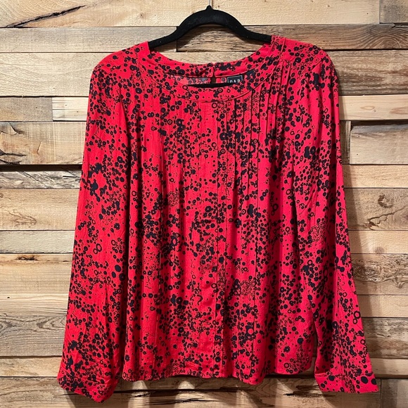 GAP Women’s Red and Black Floral top size Small - Picture 1 of 5